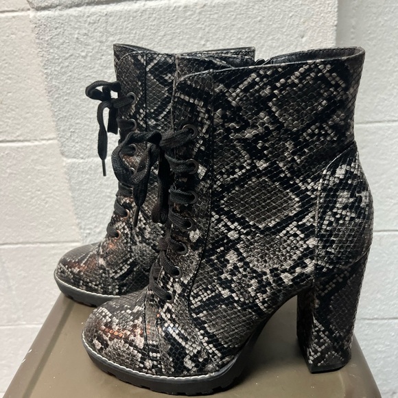 Call It Spring Black and Gray Lace Up Boots - Picture 4 of 10